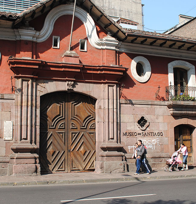 La historia de la Casa Colorada: De mansión colonial y centro comercial a Museo de Santiago