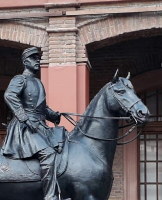 Restaurado Monumento a general Baquedano es instalado en el Museo Histórico Militar