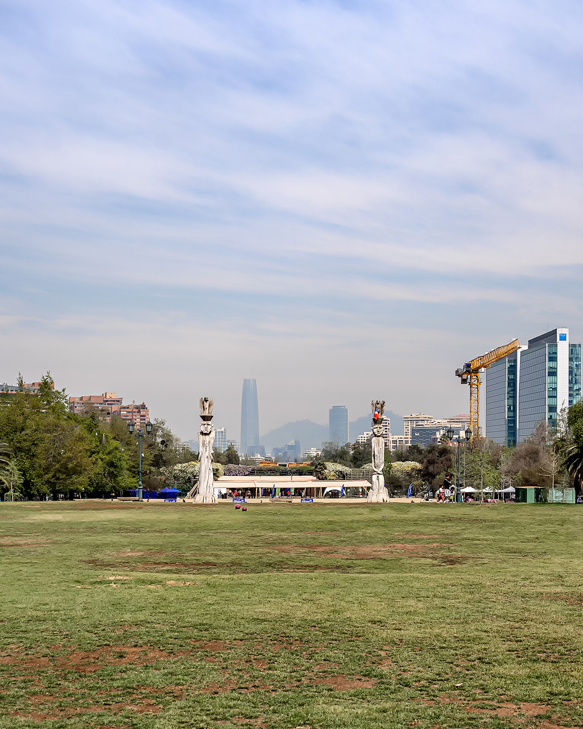 Parque Araucano / Fotógrafa: Aurora Becerra Leal / Colección: Archivo fotográfico de Santiago / Año: 2022