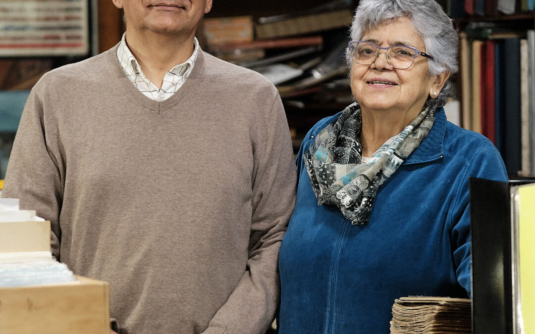 Penique Negro, la tienda filatélica más antigua de Santiago