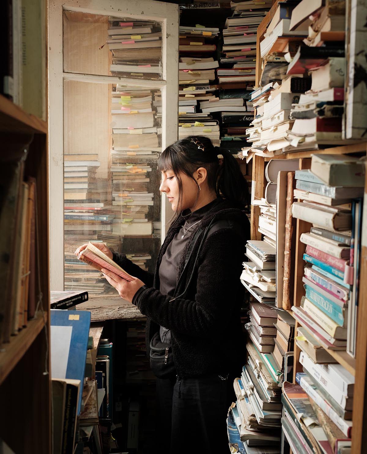 Iván Drazic, el magallánico a cargo de Librería Monte Sarmiento: «Toda la vida he sido un buscador de libros»